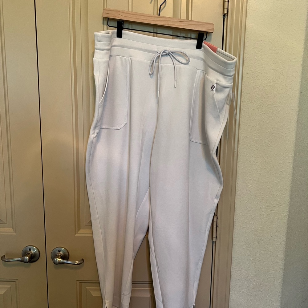 NWT Lane Bryant Livi White Joggers